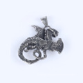 Fashion rétro volant dragon bijoux en acier inoxydable titane en acier pendentif en argent